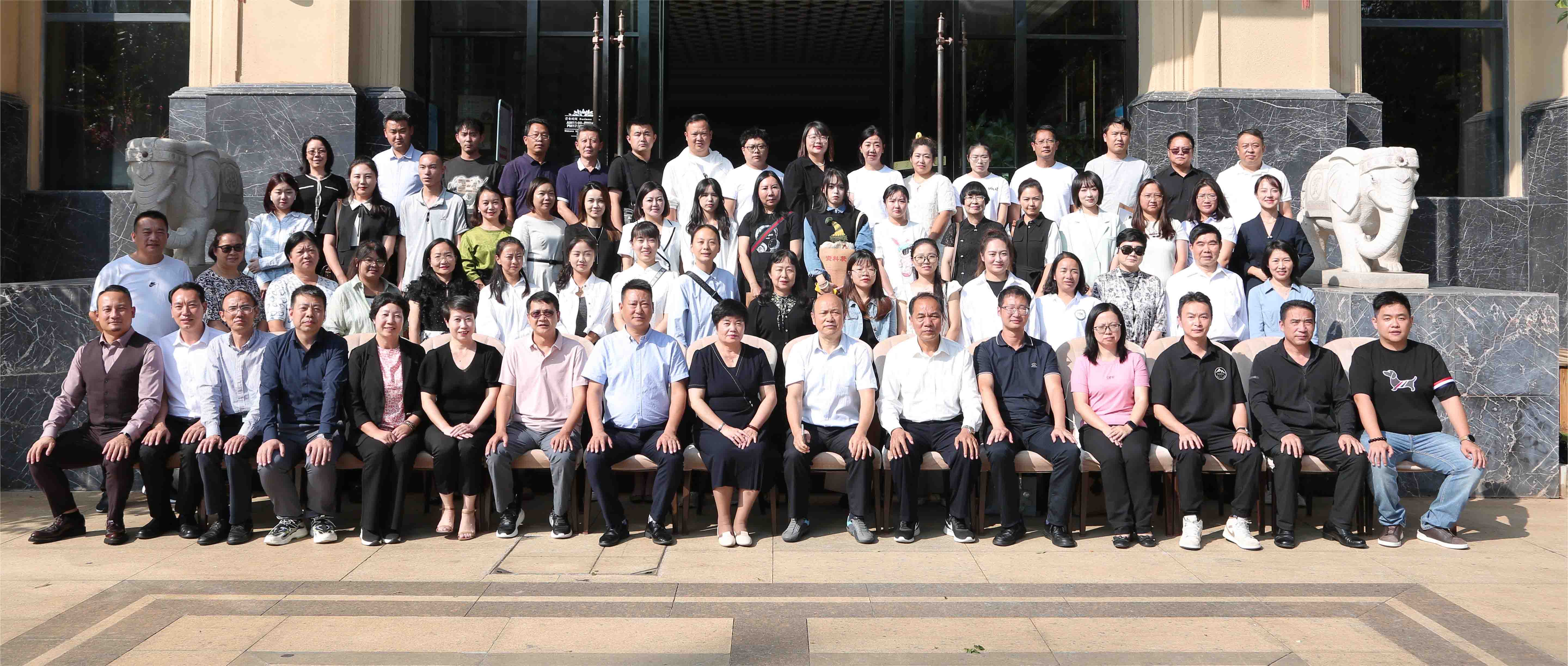 昆明市民办教育协会会员单位教师节座谈会暨学前教育线上培训课程启动仪式成功举行